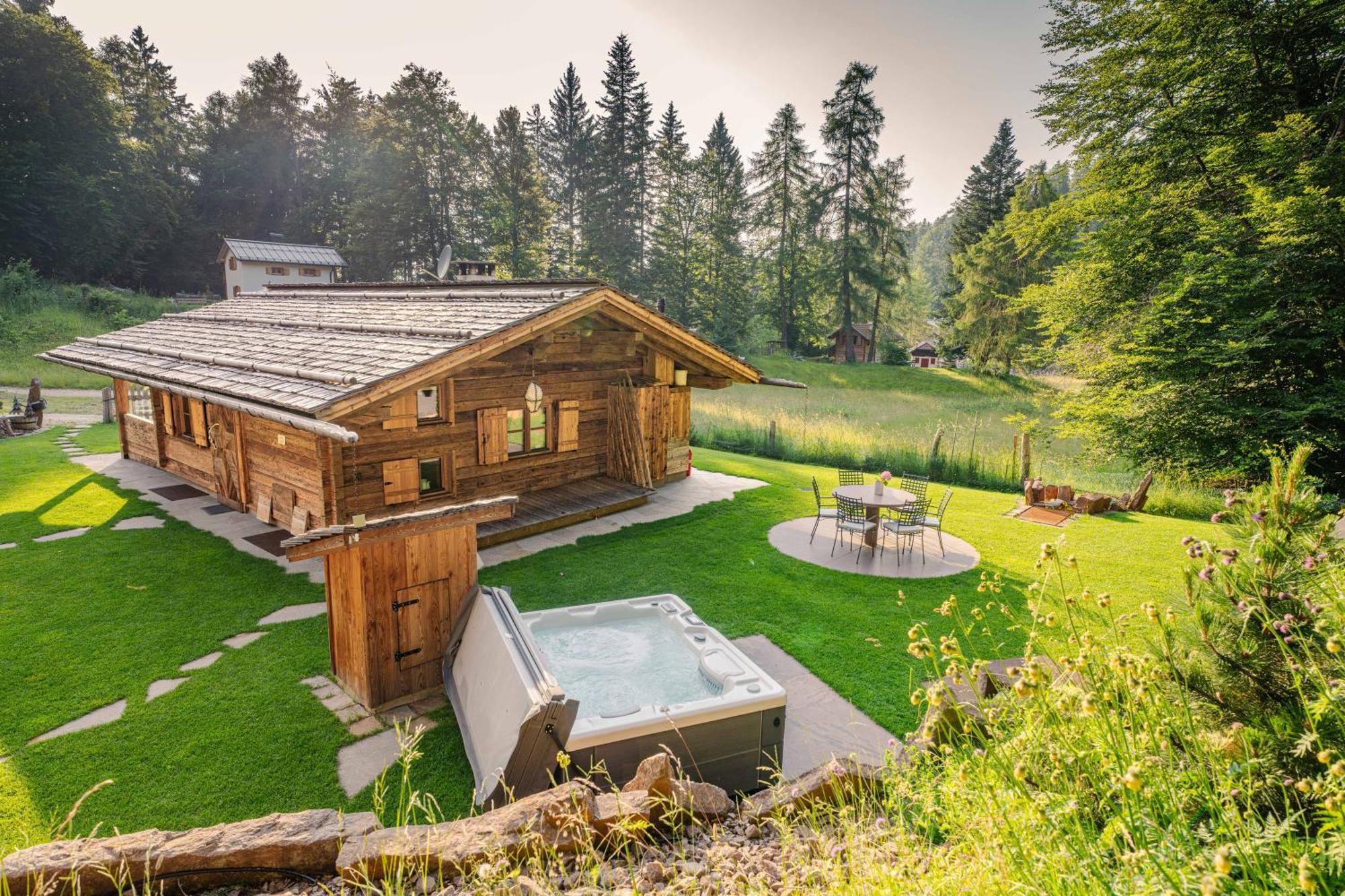 Villa La Mendola Alm Chalet Exterior foto